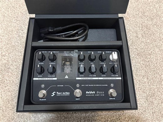 Used Two Notes ReVolt Bass - Sweetwater's Gear Exchange