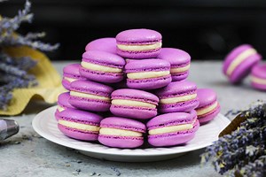 French Macarons: Detailed Recipe & Step by Step Tutorial - Chelsweets