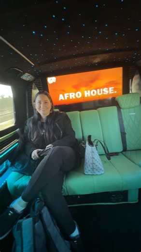 Stando Berko on Reels