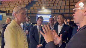 VIDÉO. Au Laval Virtual, la ministre de l'Intelligence artificielle annonce des ambassadeurs pour la réalité virtuelle