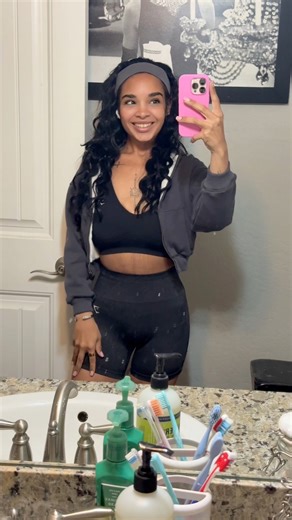 250lbs lighter and finally comfortable in my own skin — the loose skin’s gone, but the strength it built stays 💗✨ #weightloss #beforeandafter #tummytuck #transformation #pcosweightloss #weightlossjourney #glp1 #vsg | johnnaslosingit