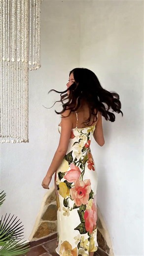 Pretty in florals 🌸'Cream Floral Print Strappy Cowl Neck Slip Midi Dress'