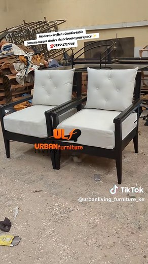 Luxury Black and White Accent Chairs for Stylish Spaces