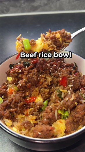 Easy Beef and Egg Fried Rice Bowl Recipe