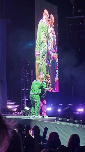 Busta Rhymes Performs Break Ya Neck live at 50 Cent's Final Lap Tour