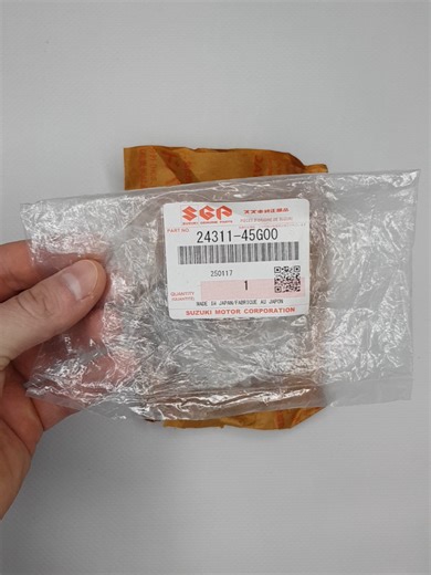 💯Шестерня 1-першої передачі SUZUKI 24311-45G00 SUZUKI LT-R450 QUAD RACER 🔥Оригінальні запчастини для Японської четвірки🔥 У нас в магазині ти можеш придбати оригінальні запчастини брендів: ✅Yamaha ✅Honda ✅Suzuki ✅Kawasaki та ін. Також тюнінг елементи на Японську четвірку та інших. З питань та замовлень у Direct/Viber #suzukimoto #suzukioem #suzuki #suzukiltr450