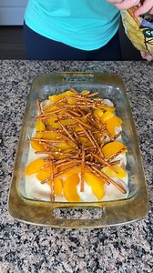 424K views · 10K reactions | easy peach dessert peach, pretzels, and cookies, yum! | Kristin's Friends | Facebook