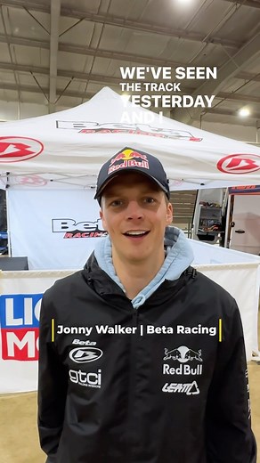 IRC Tires Endurocross series leader #22 Jonny Walker (Beta USA) gives...