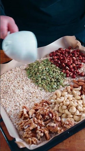 Homemade Granola 🍯🌰 Recipe 🇬🇧👇 #granola #homemade #holidayswithyoutube