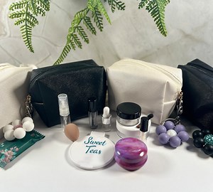 Mini Makeup Kit. Custom Makeup Kit. Makeup Bag. Mini Makeup. Travel Makeup Kit. Travel Size Makeup. Travel Bag. on the Go Makeup. - Etsy