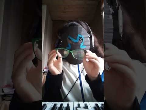 Practicando conmigo en el teclado (yo te esperare) 💜💙