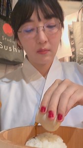 If you want to experience fun and unique way to make and taste sushi in Tokyo visit Studio sushi Akasaka, 2 Chome−13−13 オレンジビル B1, Minato, Tokyo 107-0052 #tokyotrip #tokyo #foodie #restaurant #japantrip #sushi #japantravel #日本旅行 | Crazy Japanese