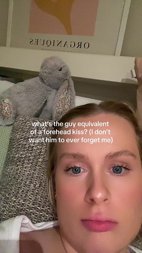 What's the Guy Equivalent of a Forehead Kiss? Make Him Never Forget You