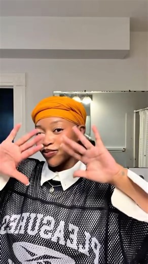 JAZZY B. | Boston Content Creator on Instagram: "ANOTHA ONE ✨ Thank you guys for all of your love on my hair content! I had no idea y’all would love watching me struggle like this Imao PLEASE comment all your favorite short hair tools & products. I’m ready to get better today! #bostoninfluencer soft masc energy, feminine meets masculine, pixie hair cut, pixie hair style, pixie hair stying tips, pixie hair tips, natural pixie, hair tips, black hairstyles"