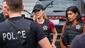 Watch Chicago PD Season 7 Episode 3 - Familia