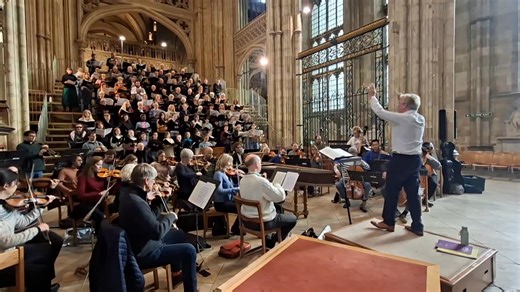 This has to be one of the best openings to a piece of choral music! A little flashback to the rehearsal before our recent concert in Canterbury Cathedral on 25 October with The Hanover Band. We performed two of Handel's Coronation Anthems (including this one, Zadok the Priest) plus Haydn's Nelson Mass. A great night as part of the Canterbury Festival! 🎶 | Canterbury Choral Society