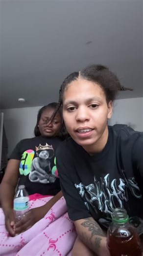 Dimeebaby on Instagram: "She a lier brooo 😂😂😂"