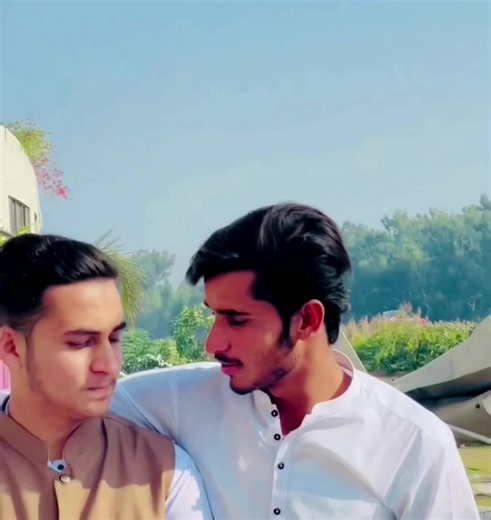 #Veeru🫀❤️‍🔥🫶#fypシ゚ 🤗#trending😇 #unfeezmyaccount 🤫#AwaN✌️ @چوہدری ذیشان کھوارہ💸