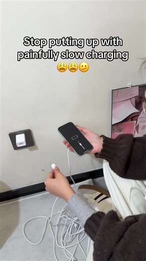 Stop using those chargers that take forever.#tiktok #charger #tiktokholidayhaul #spotlightfinds #newyearnewme