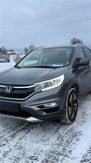 BUYING • SELLING • EXPORT 🇩🇰Купівля • Продаж • Експорт авто 🇩🇰 on Instagram: "🚙 Honda CR-V | 2016 | 4x4 Automatic 💰 Price: €9,500 Reliable, comfortable, and fully equipped – this Honda CR-V is ready for the road! 🔹 2.0 Petrol 🔹 Automatic transmission 🔹 4x4 AWD 🔹 300,xxx km 🔹 Full service history 🔹 2 keys included ✨ Equipment & Features: ✔️ Panoramic roof ✔️ Leather interior ✔️ Electric seats ✔️ Electric tailgate ✔️ Automatic climate control ✔️ Start/Stop system ✔️ Parking camera 📍 V