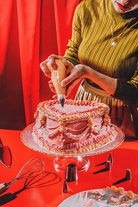 Here’s how to throw a super cute Valentine’s Day party worthy of the ’gram