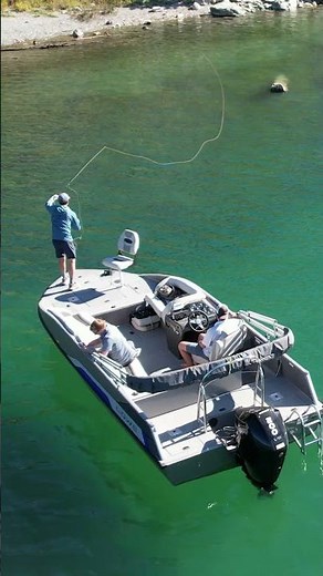 2023 Lowe SD224 Sport Deck | Best Hybrid Fishing & Pontoon Boat