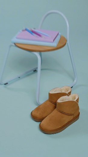Des boots chaudes et stylées pour les petits pieds ❄️ : les incontournables de l'hiver pour garder vos filles bien au chaud, avec beaucoup de style ! #BessonChaussures #ModeEnfant | Besson Chaussures