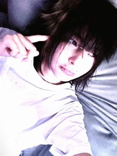 I'm sleepy but can't fall asleep I'm going to die and explode #fyp #sleepy #letmesleep #clean #PLEASESPEED