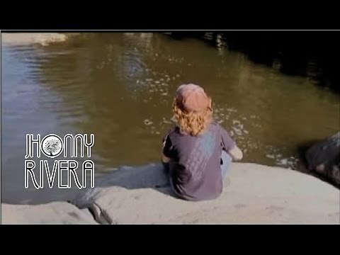 Jhonny Rivera-Me Hiciste Un Favor ( Video Oficial)