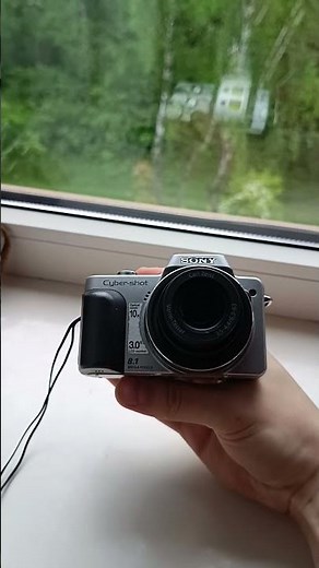 📸Sony Cyber-Shot DSC-H10 Silver 8.1MP Digital Camera Digicam Y2K CCD Compact 2000s Retro Review