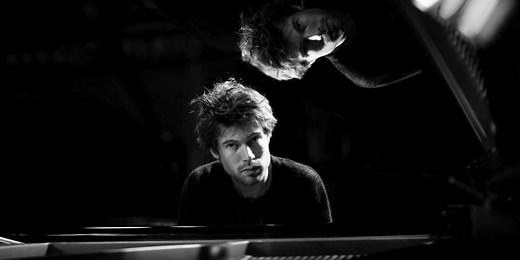 Thomas Bartlett Releases 'Bach: French Suites'