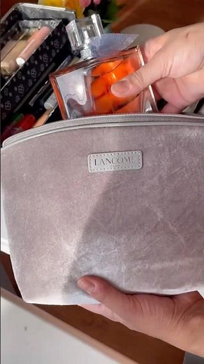 #organize my makeup w me #makeup #makeuporganization #makeupshorts #asmrmakeup #preppy #makeupvanity