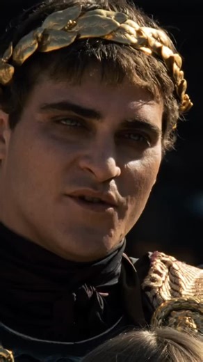 Fanfliks | Movies, TV, Anime | Many of the crowd scenes in Gladiator were created using early CGI by scanning a real actor and replicating him throughout the arena, one... | Instagram