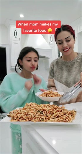 What's your favorite food ?? 😋