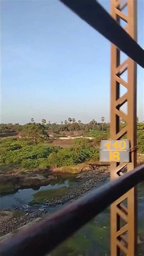 😱 Train 😱 #train #shorts #video #bome #therebelkid #reelschallenge #awezchaitrend #freefire #mhaedit