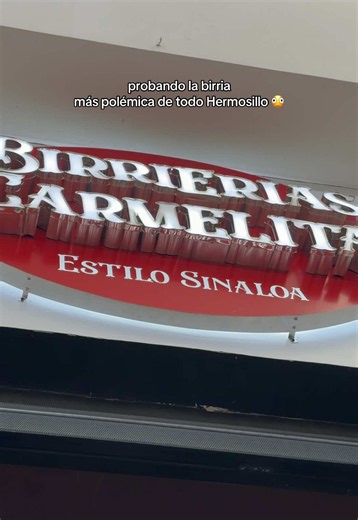 le pondría 7.5/10 y otro punto a favor es que me atendieron muy bien 🤝 pero creo que hay áreas de mejora en la carne, yo creo que si volveríamos a ir 🫡 #birrieriascarmelita #tacosdebirria #hermosillo #comidahermosillo #foodie