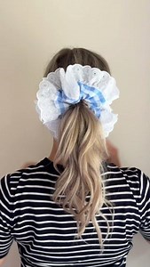 11K views · 33 reactions | Take your outfits to the next level with a DIY oversized scrunchie! ✨ Whether you want to add a pop of colour or a bold statement piece, an oversized scrunchie is the perfect finishing touch. Create your own in just a few easy steps! ✂️淋 Find everything you need here: https://ow.ly/prh250VILFj | Hobbycraft | Facebook