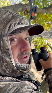 Chris wasn’t lettin that one slip by!😂 Realtree | Thacha Gear | Burris Optics | | Small Town Hunting