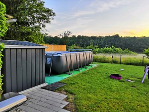 Winterstopfen für Intex und Bestway Pool: So wird's winterfest - Poolomio Magazin