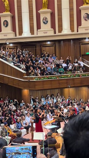 Experience the Magic of Christmas Music with Orchestra