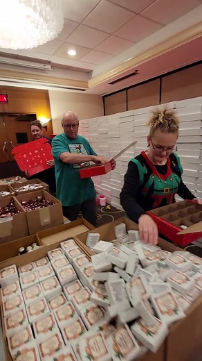 Delicious Food Delivered on Reels | Facebook