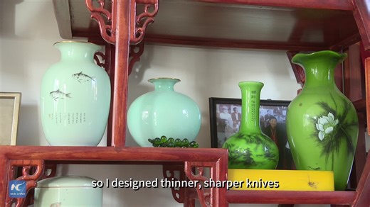 A young master born in the 1990s is breathing new life into the centuries-old art of Zibo porcelain carving. Click to explore how Liu Jincheng is merging traditional techniques with modern artistic influences | China Xinhua News