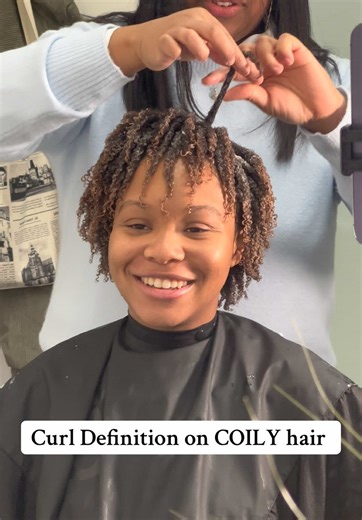 Coily hair = zigzag pattern Service : Scalp detox , curly cut & curl definition #raleighcurlyhairstylist #raleighnaturalhairstylist #raleighcurlspecialist ##raleighcurlyhair #carynaturalhairstylist
