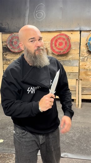 World champion knife thrower trying to see how much he can do without seeing the bullseye! This one was a really fun one that the haters will say is fake! 😊🤙 | Soulthrower