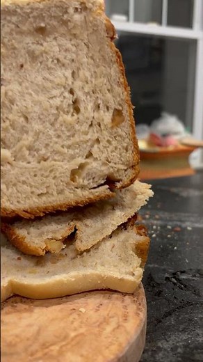 ‪@ZojirushiAmerica‬ Maestro Bread Machine | Walnut Milk Bread #baking #zojirushi