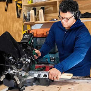 How To Tune Up and Use a Miter Saw