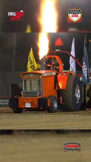 The “Blackjack” D21 lighting the candle in Tomah, WI! 🔥 Live stream at Full Pull.Live #tractorpull