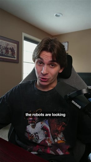 Chinese Bot Is INSANELY REALISTIC | a bot fly