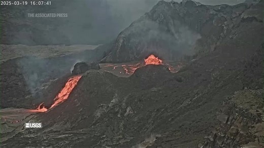 Hawaii's Kilauea volcano resumes on-and-off again eruption that has dazzled park visitors