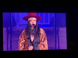 Erykah Badu Live - On and On